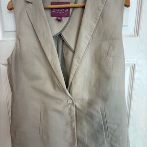 Women's Tan Vest